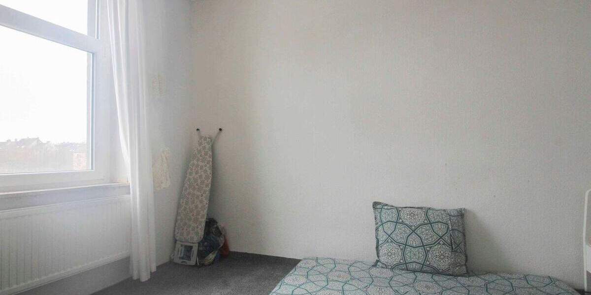 Etagenwohnung Krefeld Dießem/Lehmheide - 6 Zimmer, 127 m&sup2;, 145.000&euro; | Angebot:25777225