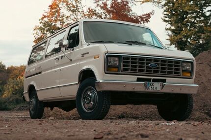 Ford Econoline 150.000 km 17.500 &euro; Krefeld 47807