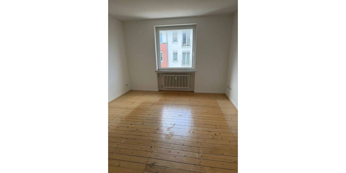 Etagenwohnung Duisburg Neudorf-Süd - 2 Zimmer, 39 m&sup2;, 340&euro; | Angebot:26683996