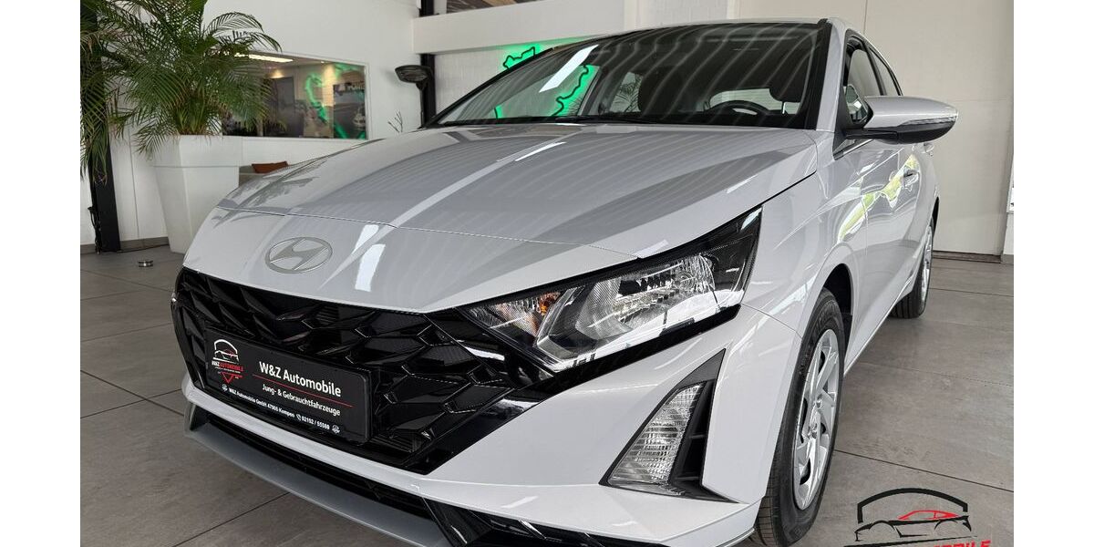Hyundai i20 11.708 km 16.280 &euro; Kempen 47906