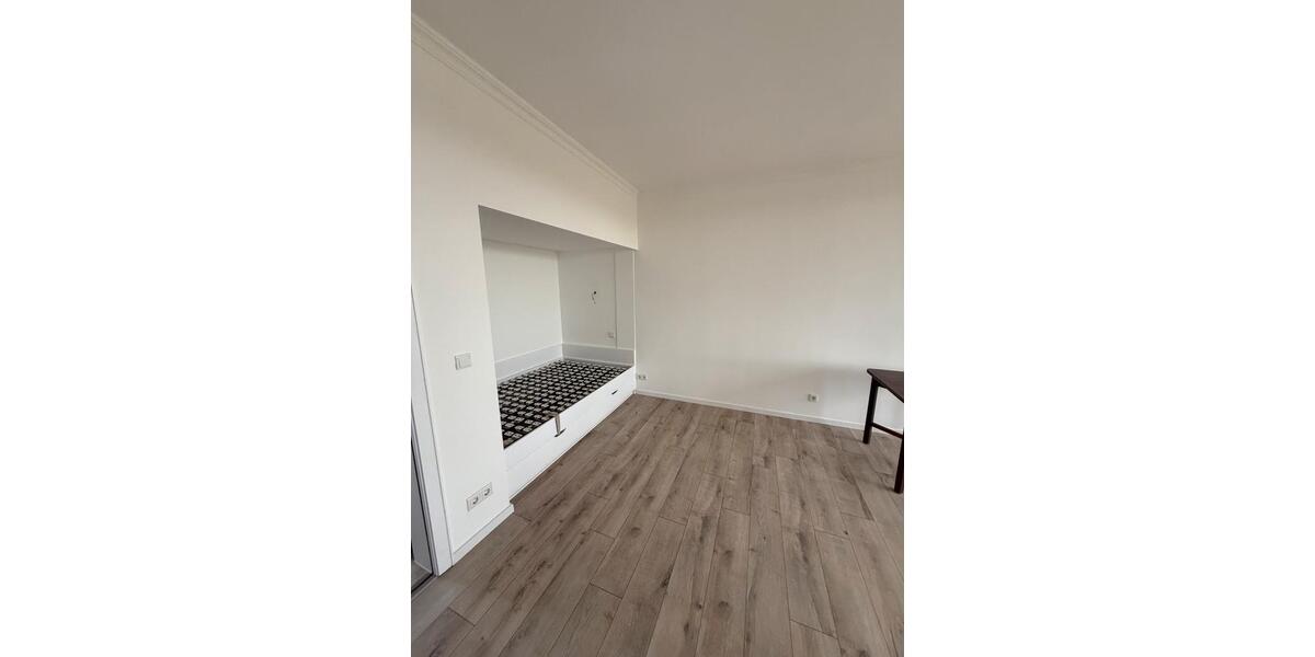 Terrassenwohnung Düsseldorf Stadtbezirk 3 - 1 Zimmer, 42 m&sup2;, 1.234&euro; | Angebot:25992976