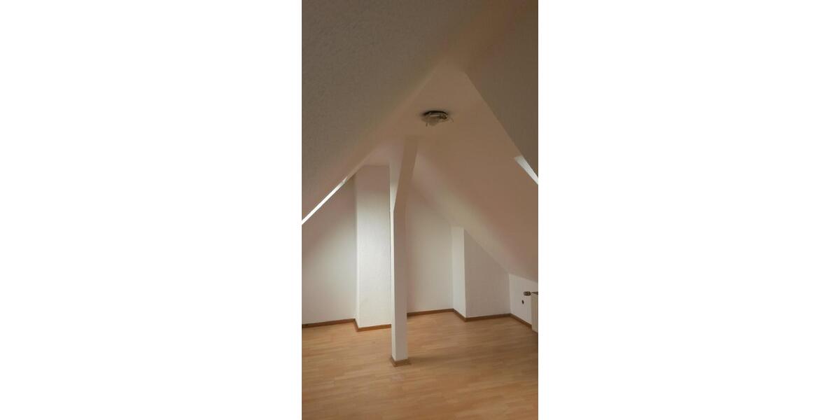 Maisonettenwohnung Duisburg Mittelmeiderich - 3 Zimmer, 88 m&sup2;, 650&euro; | Angebot:25418931