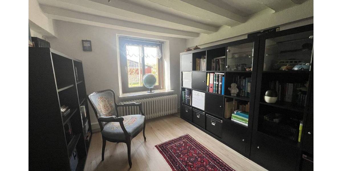 Mehrfamilienhaus, Wohnhaus Mönchengladbach-Rheindahlen Broich - 8 Zimmer, 241 m&sup2;, 359.000&euro; | Angebot:25744856