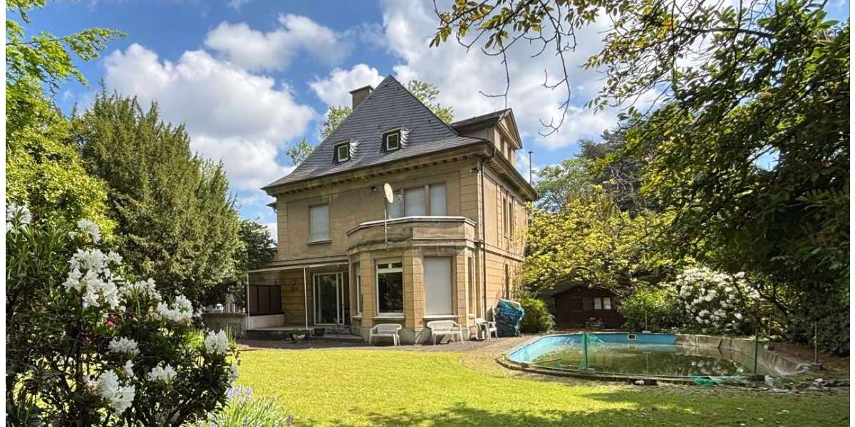 Einfamilienhaus Mönchengladbach Süd - 9 Zimmer, 290 m&sup2;, 749.000&euro; | Angebot:23242060