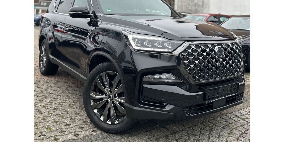 SsangYong REXTON 122.960 km 31.498 &euro; Mönchengladbach 41063