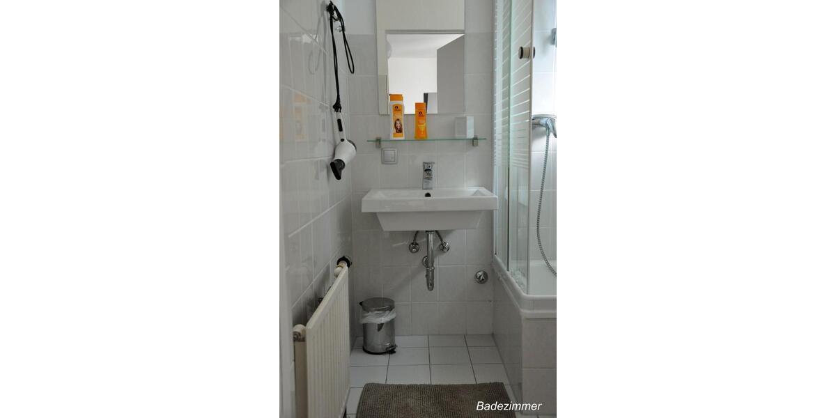 Etagenwohnung Mönchengladbach - 2 Zimmer, 36 m&sup2;, 800&euro; | Angebot:25990041