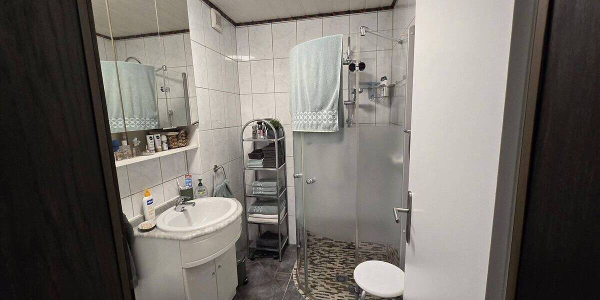 Etagenwohnung Moers-Schwafheim Schwafheim - 2 Zimmer, 63 m&sup2;, 185.000&euro; | Angebot:26699024
