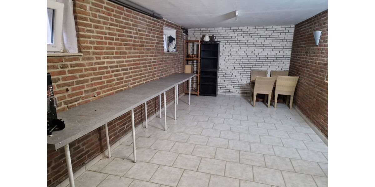 Provisionsfrei* Großer Winkelbungalow auf großzügigem Grundstück - Bungalow Korschenbroich Kleinenbroich | Angebot:25802988