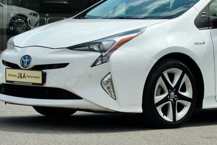 Toyota Prius 150.000 km 13.290 &euro; Düsseldorf 40625