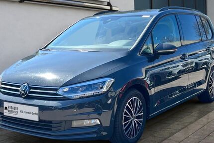 VW Touran 18.700 km 32.395 &euro; Meerbusch 40668