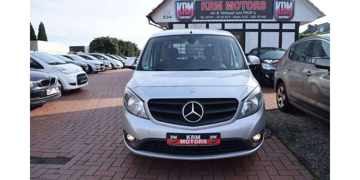 Mercedes-Benz Citan 182.000 km 5.990 &euro; Mönchengladbach 41066