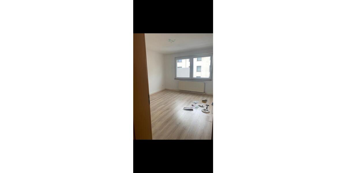 Etagenwohnung Duisburg Mittelmeiderich - 2 Zimmer, 600&euro; | Angebot:23081344