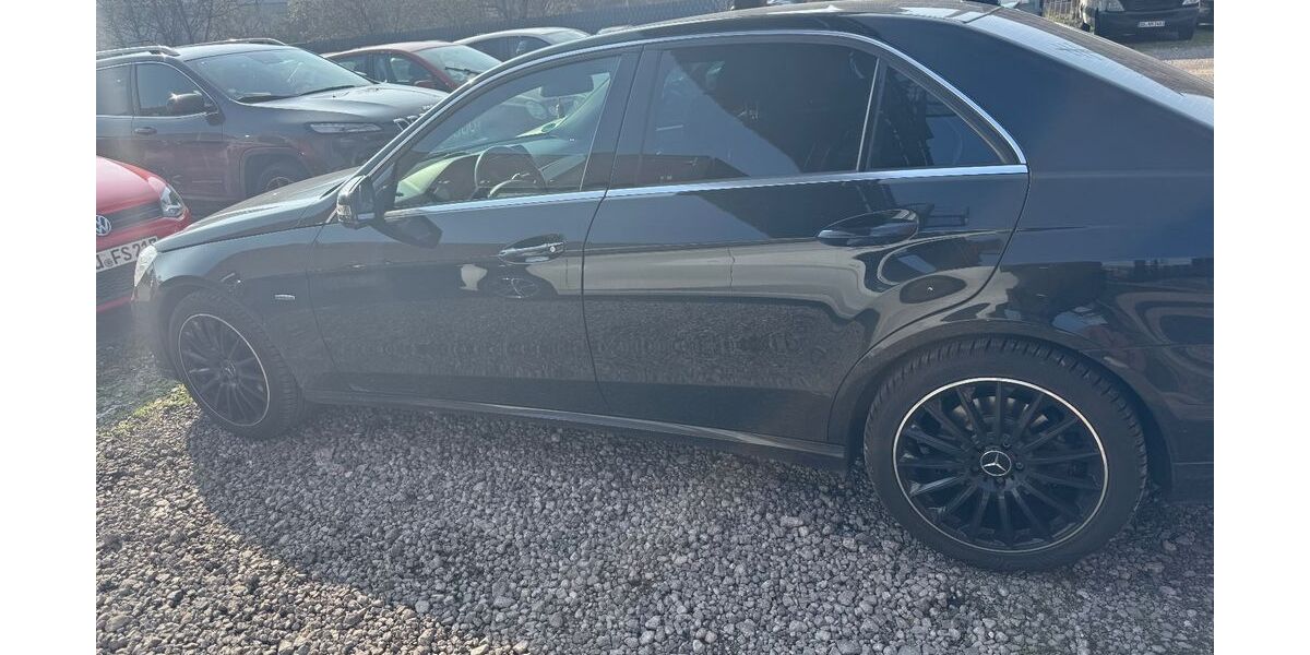 Mercedes-Benz E 350 187.000 km 12.500 &euro; Mülheim an der Ruhr 45476