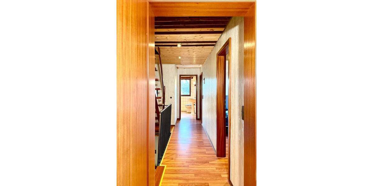 Mehrfamilienhaus, Wohnhaus Duisburg Hochemmerich - 4 Zimmer, 99 m&sup2;, 295.000&euro; | Angebot:25734976