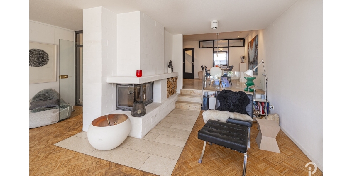 Charmantes Split-Level-Reihenendhaus in unmittelbarer Rheinnähe im Herzen von Düsseldorf-Benrath - Reihenendhaus Düsseldorf Stadtbezirk 9 | Angebot:26645354