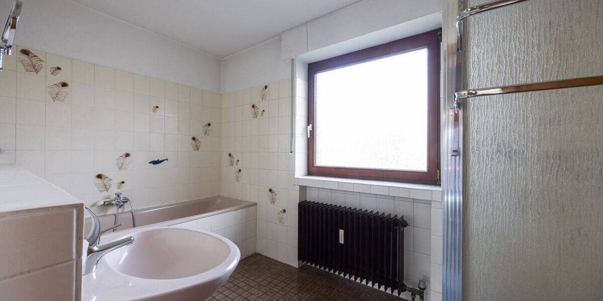 Reihenmittelhaus Duisburg Rumeln-Kaldenhausen - 5 Zimmer, 148 m&sup2;, 398.000&euro; | Angebot:26658254