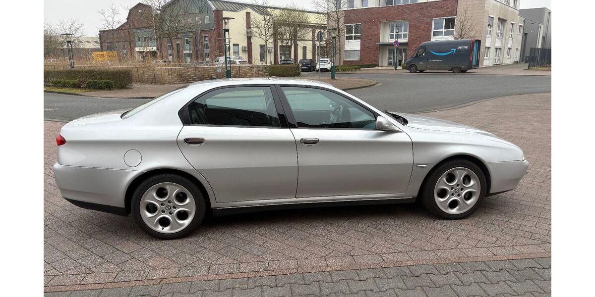 Alfa Romeo 166 177.000 km 5.490 &euro; Willich 47877