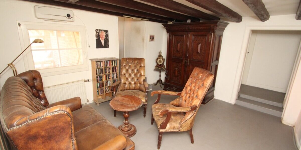 Erkelenz-OT, Wohn-u. Gewerbeimmobilie - Einfamilienhaus Erkelenz Schwanenberg | Angebot:9835835