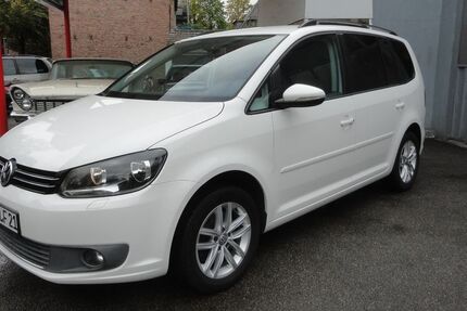 VW Touran 96.000 km 8.790 &euro; Neuss 41462