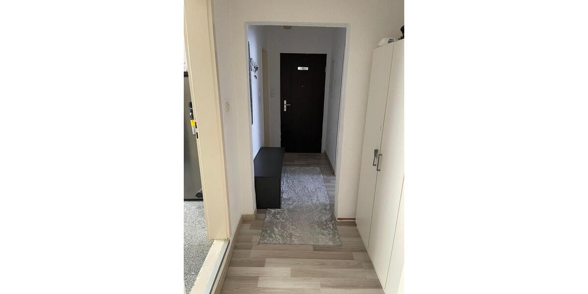 Dachgeschoßwohnung Düsseldorf Oberbilk - 3 Zimmer, 80 m&sup2;, 1.395&euro; | Angebot:26602892