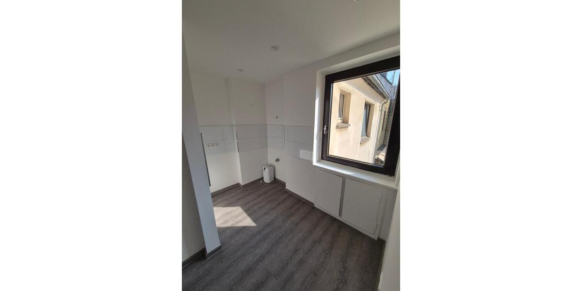 Etagenwohnung Duisburg Mittelmeiderich - 2 Zimmer, 45 m&sup2;, 395&euro; | Angebot:26007075