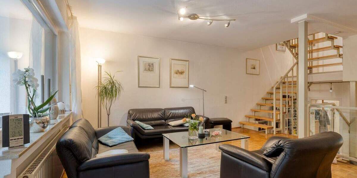 Reihenmittelhaus Mülheim an der Ruhr Speldorf - 5 Zimmer, 147 m&sup2;, 460.000&euro; | Angebot:25735089
