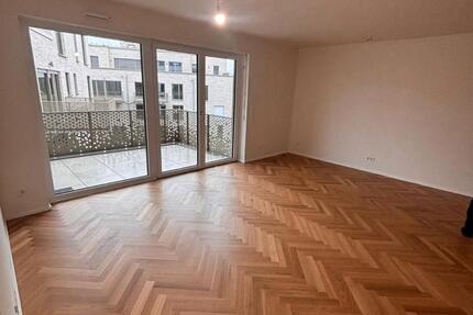 Wohnung Düsseldorf Lörick - 2 Zimmer, 68 m&sup2;, 1.620&euro; | Angebot:26013815