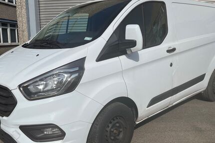 Ford Transit Custom 143.270 km 9.000 &euro; Mönchengladbach 41065