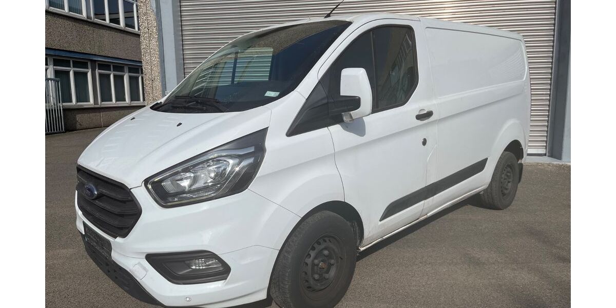 Ford Transit Custom 143.270 km 9.000 &euro; Mönchengladbach 41065