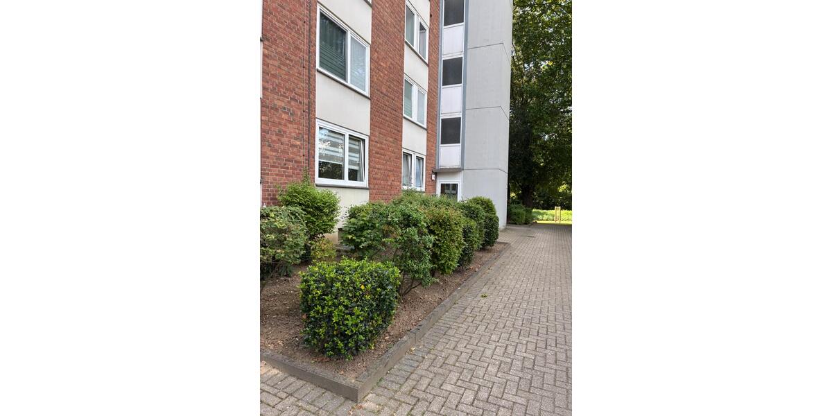 Etagenwohnung Grevenbroich - 3 Zimmer, 75 m&sup2;, 1.115&euro; | Angebot:26014796