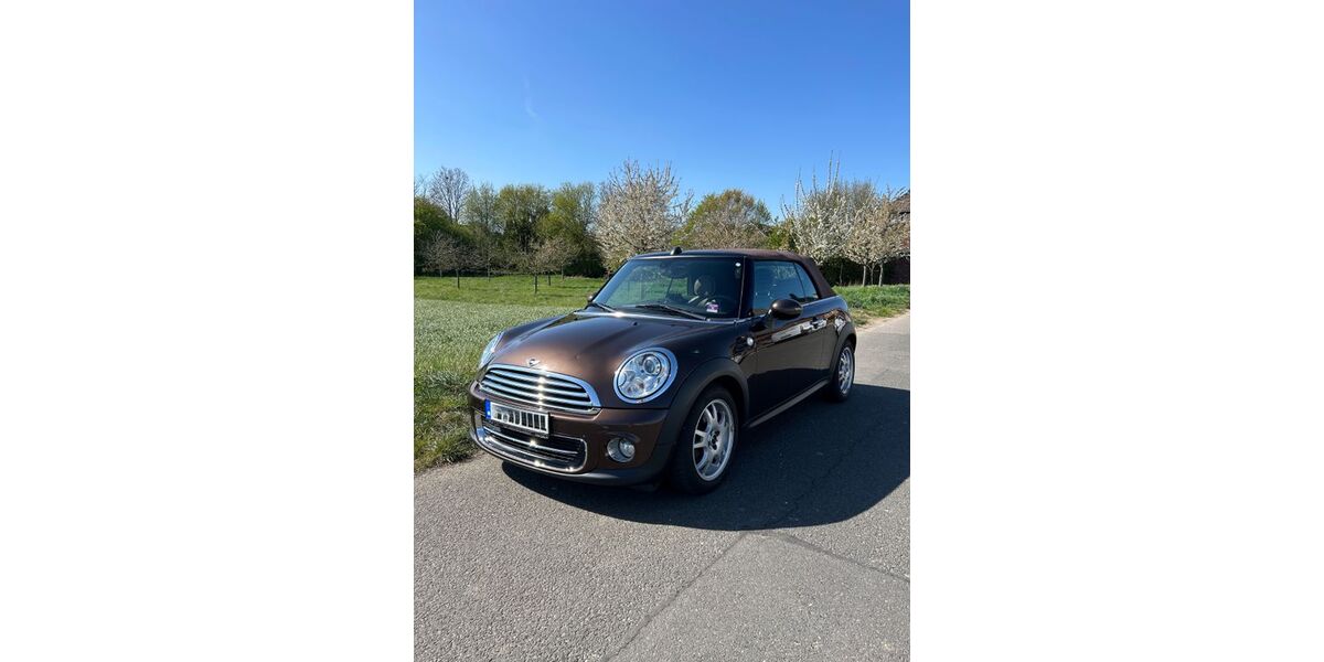 Mini Cooper Cabrio 102.000 km 9.499 &euro; Wegberg 41844