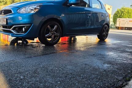 Mitsubishi Space Star 81.000 km 6.500 &euro; Duisburg 47137