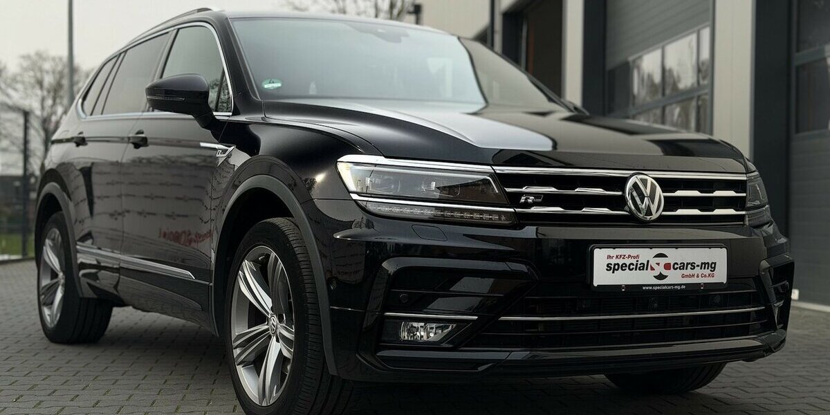 VW Tiguan Allspace R-LIne / 4Motion / Pano / Memory 99.000 km 33.490 &euro; Mönchengladbach 41066