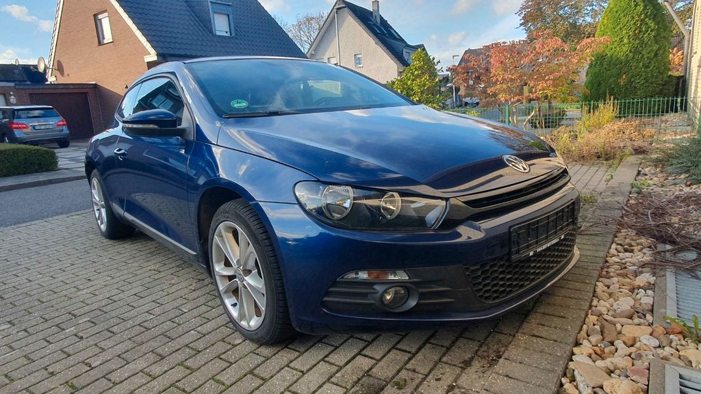 VW Scirocco 44.000 km 11.500 &euro; Grefrath 47929