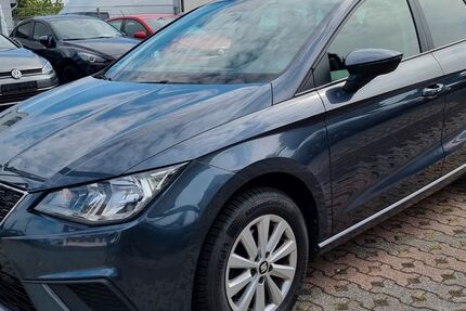 Seat Ibiza 118.000 km 9.398 &euro; Mönchengladbach 41063