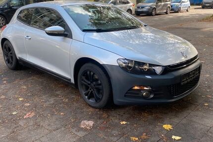 VW Scirocco 298.000 km 2.200 &euro; Mönchengladbach 41239