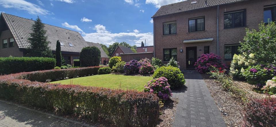 Reihenhaus Brüggen - 4 Zimmer, 94 m&sup2;, 289.000&euro; | Angebot:24638595