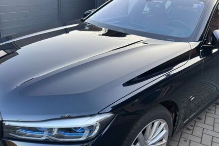 BMW 750 166.000 km 37.000 &euro; Grevenbroich 41517