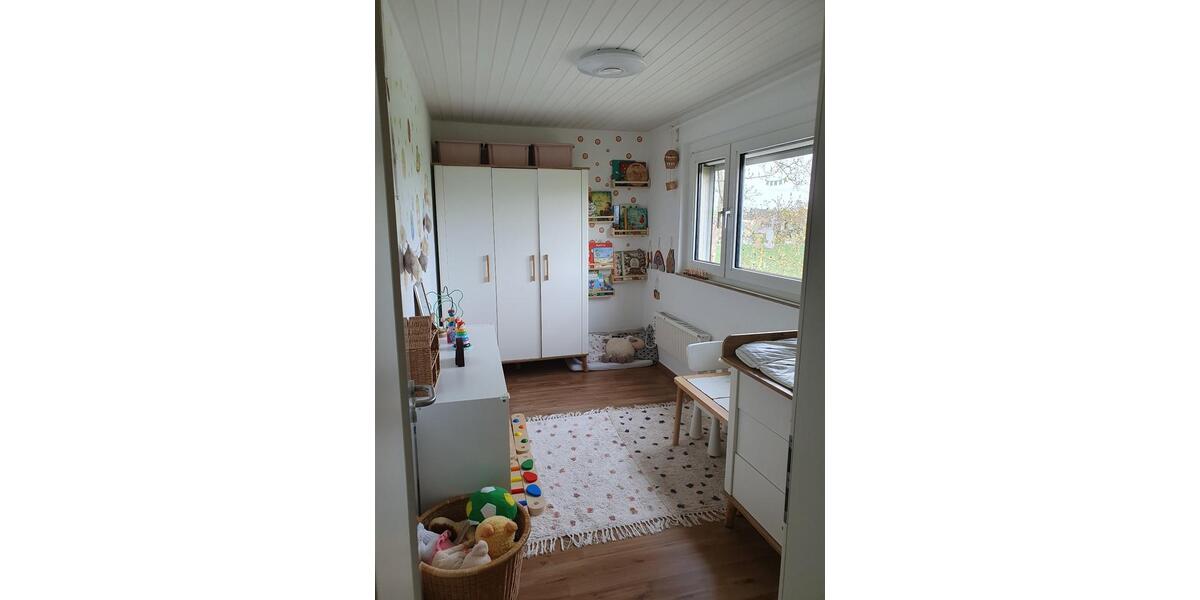 Etagenwohnung Mönchengladbach Ost - 4 Zimmer, 76 m&sup2;, 145.000&euro; | Angebot:26567070
