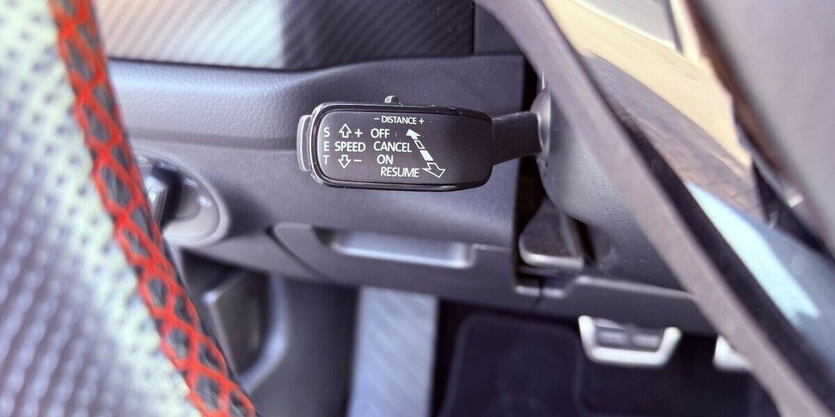 Skoda Kodiaq RS 4x4 / Pano / Alcantara / Kamera 99.900 km 32.990 &euro; Mönchengladbach 41066