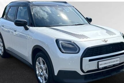 Mini Countryman D (Cooper) 27.800 km 28.400 &euro; Moers 47441