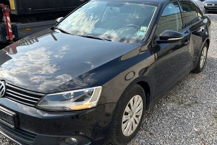 VW Jetta 360.330 km 3.690 &euro; Mönchengladbach 41063