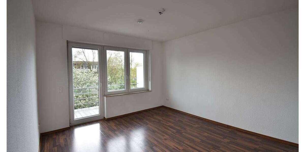 Etagenwohnung Krefeld Krefeld-Mitte - 3 Zimmer, 84 m&sup2;, 980&euro; | Angebot:21185523