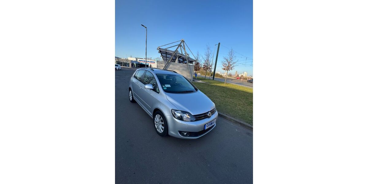 VW Golf Plus 109.000 km 7.799 &euro; Neuss 41464