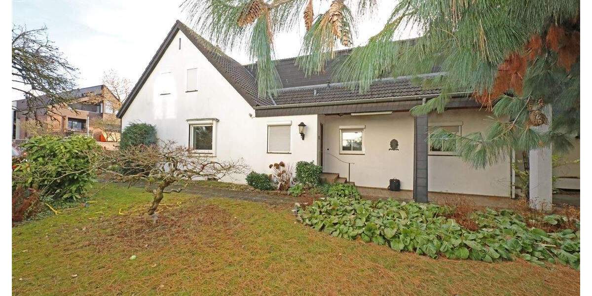 Mehrfamilienhaus, Wohnhaus Düsseldorf Unterrath - 3 Zimmer, 110 m&sup2;, 490.000&euro; | Angebot:25695141