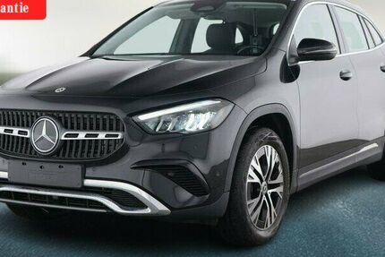 Mercedes-Benz GLA 250 8.042 km 38.980 &euro; Mönchengladbach 41068