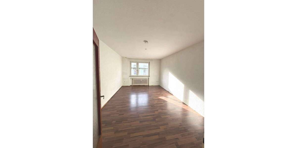 Etagenwohnung Duisburg Hochfeld - 1 Zimmer, 30 m&sup2;, 270&euro; | Angebot:25856276