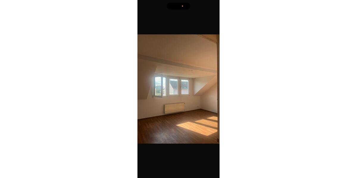 Dachgeschoßwohnung Krefeld Dießem - 2 Zimmer, 60 m&sup2;, 720&euro; | Angebot:26626164