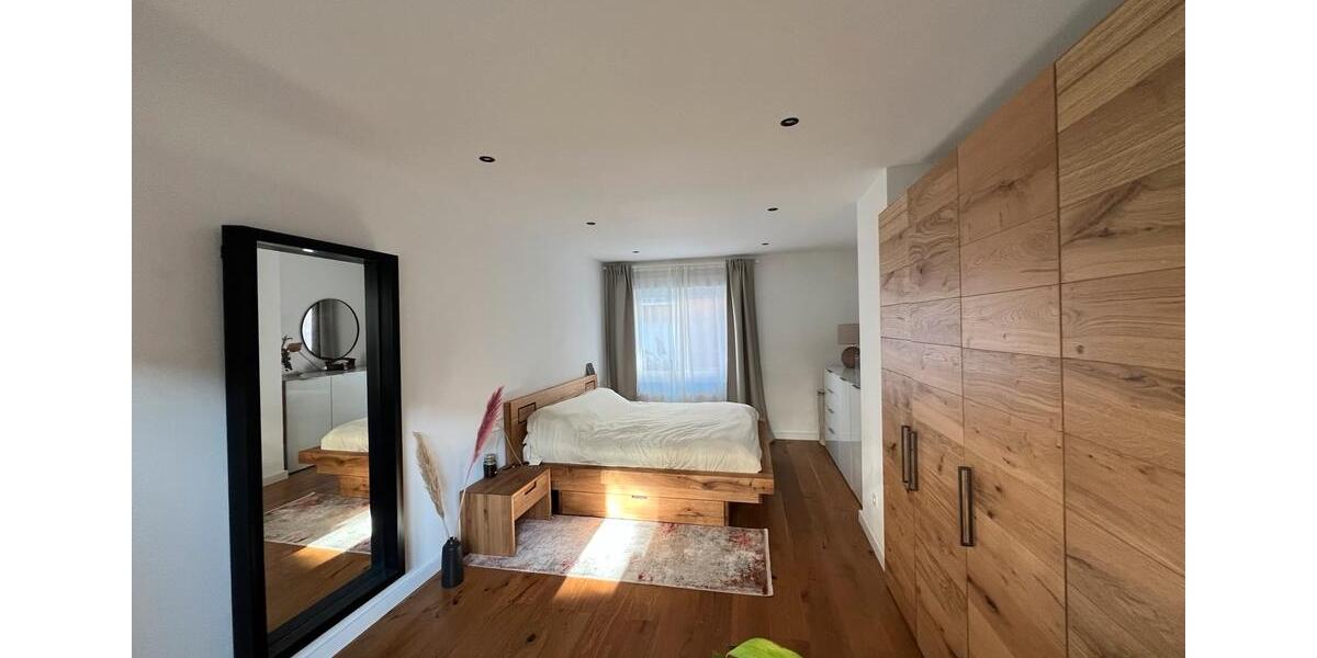 Etagenwohnung Düsseldorf Stadtbezirk 3 - 3 Zimmer, 70 m&sup2;, 1.925&euro; | Angebot:25205284