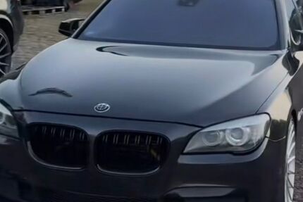 BMW 750 230.000 km 9.999 &euro; Mönchengladbach 41061